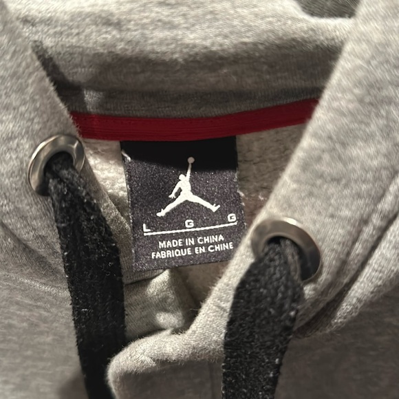 AIR JORDAN Full Button Up Gray & Black Hoodie Sweatshirt Size Large - Picture 3 of 3